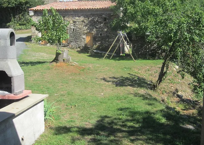 Maison Au Milieu De La Foret *