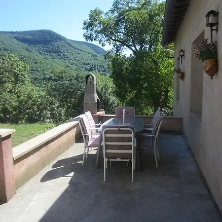 Prázdninový dům Maison Au Milieu De La Foret *