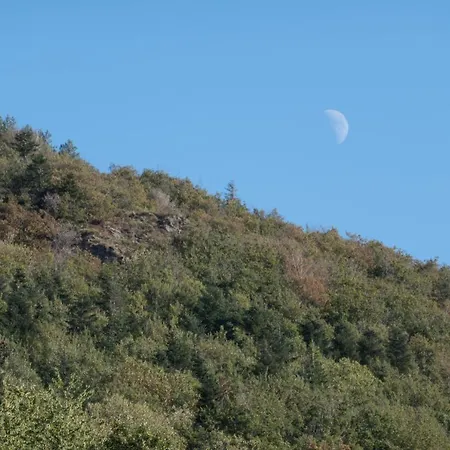 Maison Au Milieu De La Foret Prázdninový dům *