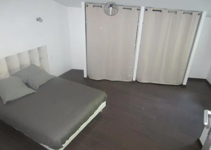 Maison Au Milieu De La Foret * Labastide-Rouairoux